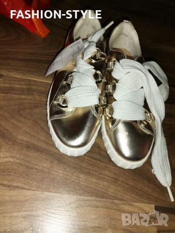 Дамски златни обувки, снимка 7 - Други - 35773577
