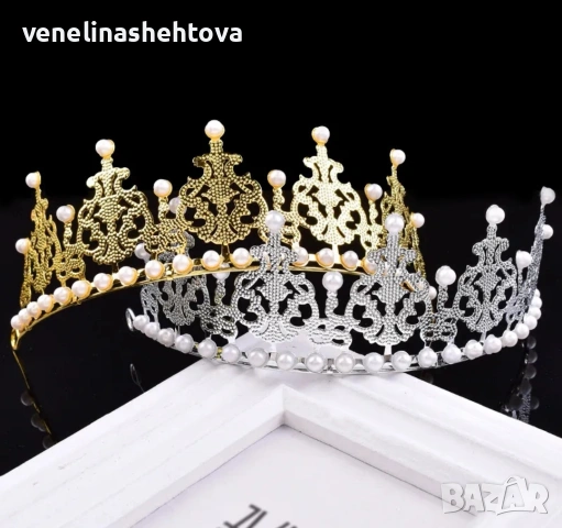 Голяма корона тиара злятист сребрист цвят с перли за декорация на торта 