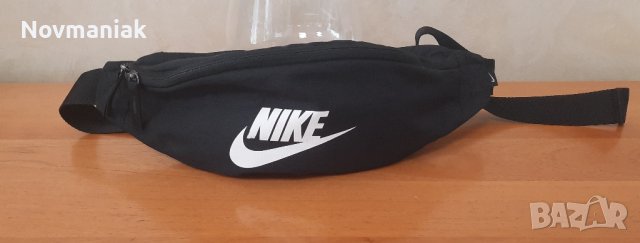 Nike-Чантичка за Кръста-Като Нова, снимка 1 - Чанти - 41587348