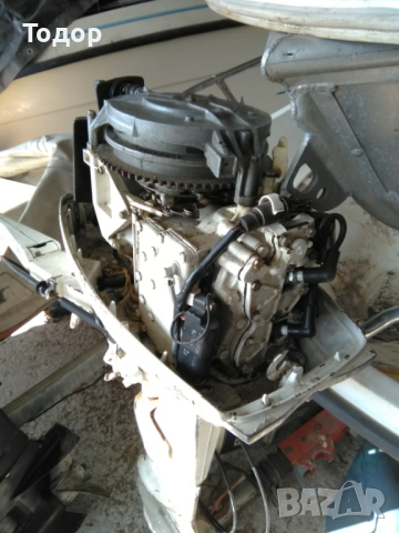 Продавам извънбордов д-л Johnson 25HP, в добро състояние, внос от Италия, снимка 4 - Воден транспорт - 44512729