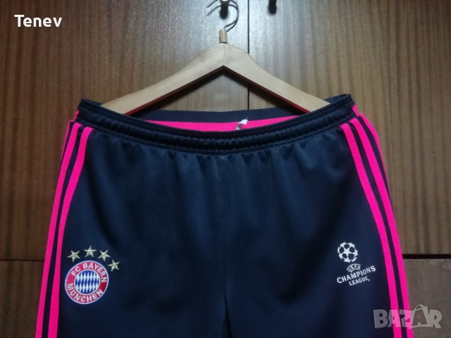Bayern Munich Champions League Adidas оригинално долнище анцуг Байерн Мюнхен L Шампионска Лига , снимка 3 - Спортни дрехи, екипи - 52851994