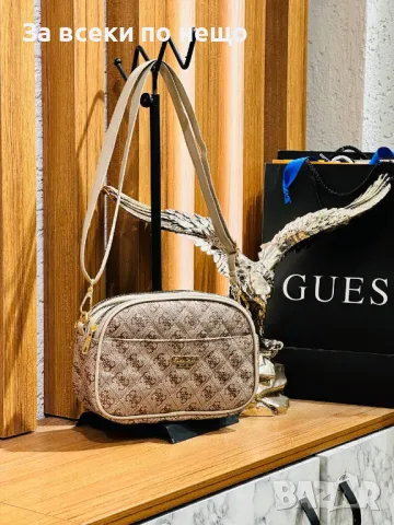 Guess Дамска Чанта С Дълга Дръжка За През Рамо Гес - Различни Цветове Код D1957, снимка 5 - Чанти - 49350770