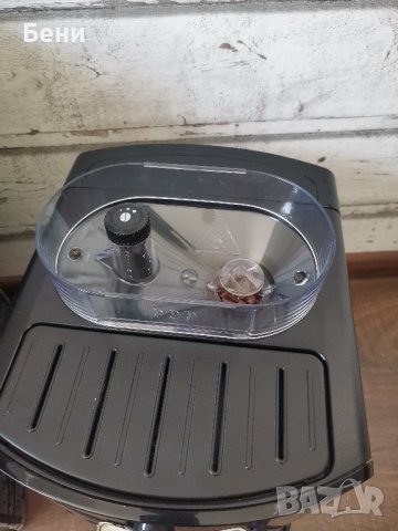 Продавам кафеавтомат Krups Ea81 черна, снимка 4 - Кафемашини - 40652510