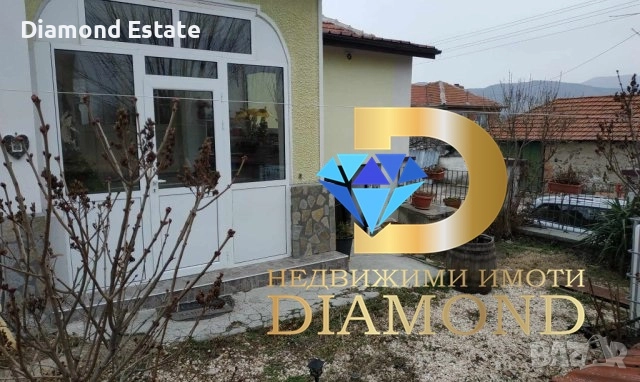 Едноетажна къща в село Искра, общ. Първомай, снимка 9 - Къщи - 52360875