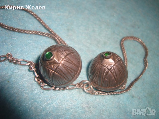 2 УНИКАЛНИ СТАРИ СРЕБЪРНИ УКРАШЕНИЯ с ЕМЕРАЛД СМАРАГД РЪЧНО ОРНАМЕНТИРАНИ с ЩЕМПЕЛ на АТЕЛИЕТО 26341, снимка 14 - Антикварни и старинни предмети - 34853404