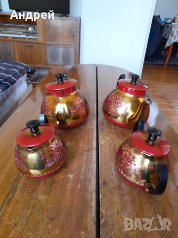 Стар комплект Руски чайници, снимка 4 - Други ценни предмети - 50772564