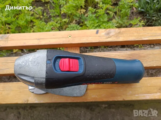 Bosch GSC 10.8 V-LI тяло на акумулаторна ножица за ламарина, снимка 4 - Други инструменти - 49922276