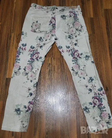 Дамски дънки с цветя, снимка 9 - Дънки - 48221090