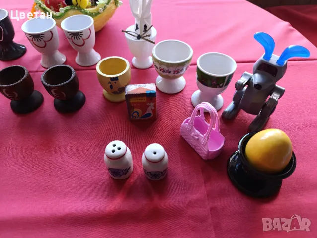 поставки за яйца - коктиери, свещничета, механично зайче, снимка 3 - Колекции - 49854995