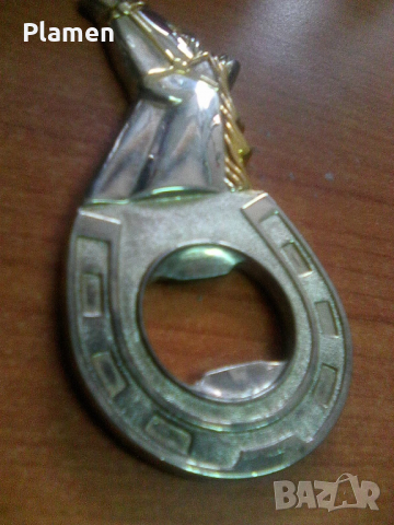 Метална отварачка кон с подкова, снимка 1