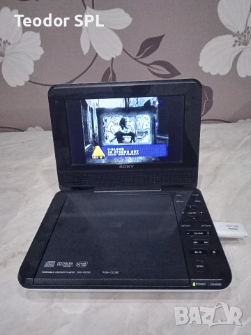 dvd player sony , снимка 7 - Плейъри, домашно кино, прожектори - 53053545