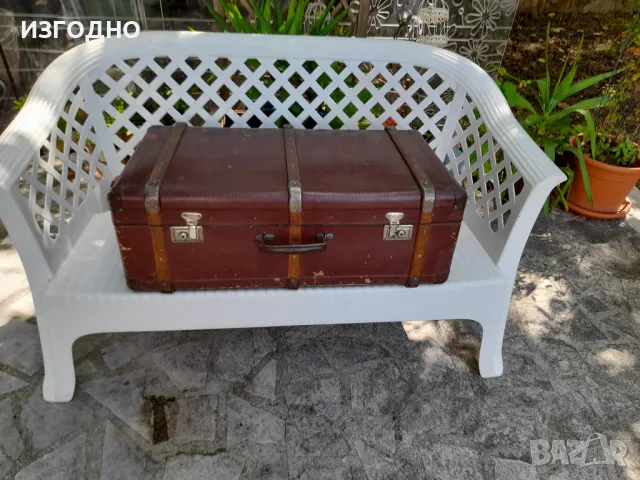 130 ЛЕВА*РЕТРО ЗАПАЗЕН И УНИКАЛЕН КУФАР