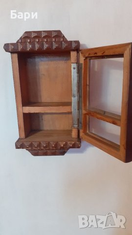 Стара дървена кутия за часовник, снимка 3 - Други ценни предмети - 41634316