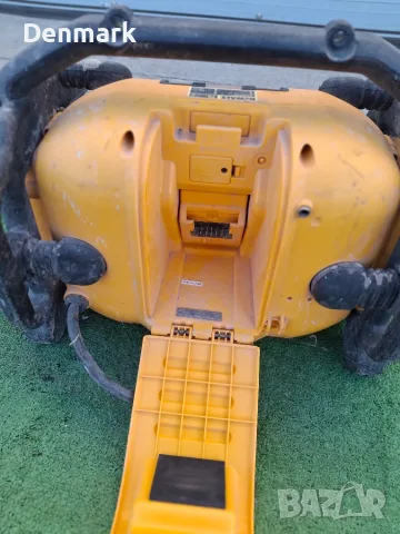 Акумулаторно радио DeWALT , снимка 4 - Други инструменти - 55993947