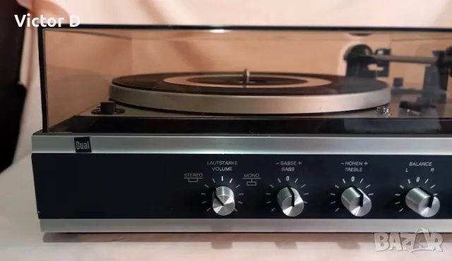 DUAL P 60A-Грамофон с вграден усилвател , снимка 5 - Грамофони - 48851701