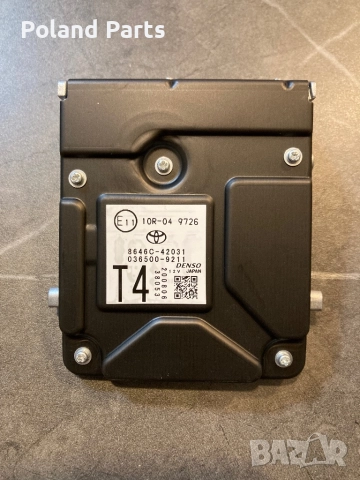 Камера челно стъкло Тойота Рав 4 2022 Toyota RAV4 V 8646C-42031, снимка 2 - Части - 52181673