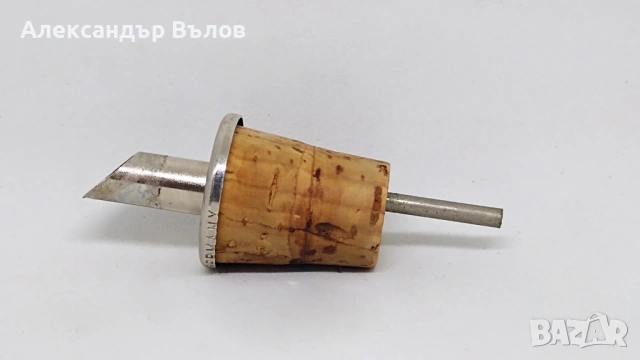Стар Диспенсер за Бутилка Германия Арт Корк Пластмаса, снимка 11 - Други ценни предмети - 53069717