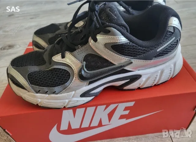 Мъжки маратонки Nike модел V5 RNR, снимка 4 - Маратонки - 55911684