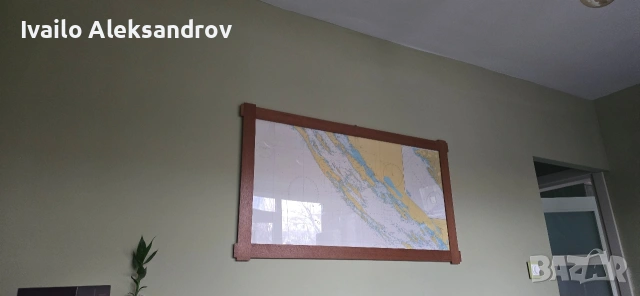 Морска карта в рамка