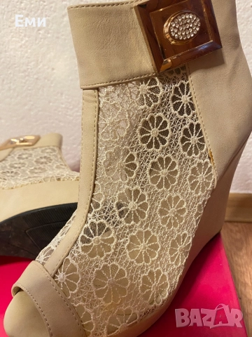 Дамски обувки на платформа, снимка 4 - Дамски елегантни обувки - 52850058