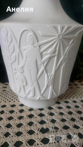 Edelstein Bavaria бисквитен порцелан Ваза, снимка 3 - Вази - 53175124