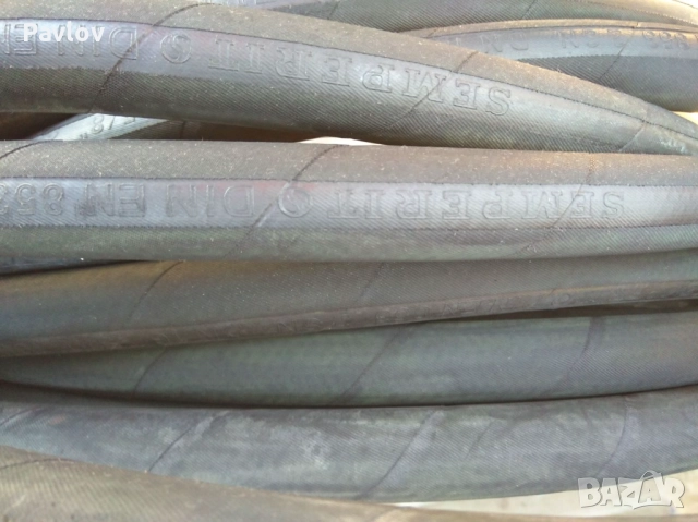 Semperit  1/2 и  5/8 DIN EN 853  250Bar, снимка 3 - Други машини и части - 51870907