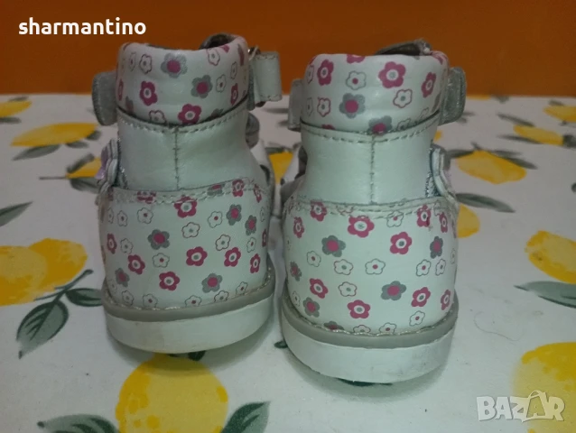 Кожени сандали N 25 - 10 лв, снимка 4 - Детски сандали и чехли - 51379351