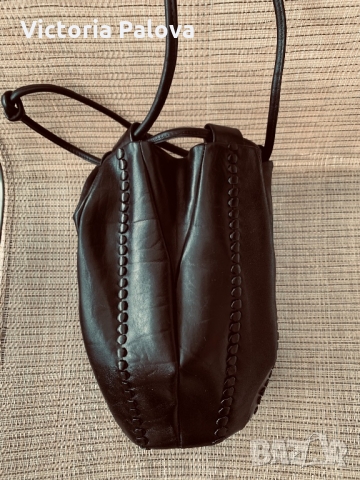 Модерна чанта-кофичка, снимка 6 - Чанти - 36100632