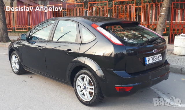 Ford Focus 1.6, снимка 3 - Автомобили и джипове - 53583168