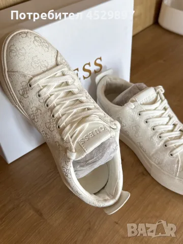 Дамски кецове Guess оригинални , снимка 4 - Кецове - 56331816