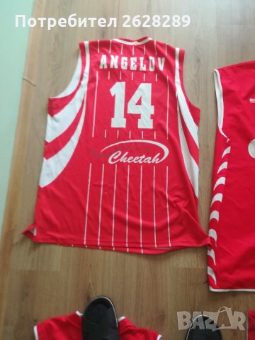 Футболни,баскетболни и хокейни фланелки, снимка 3 - Колекции - 34623591