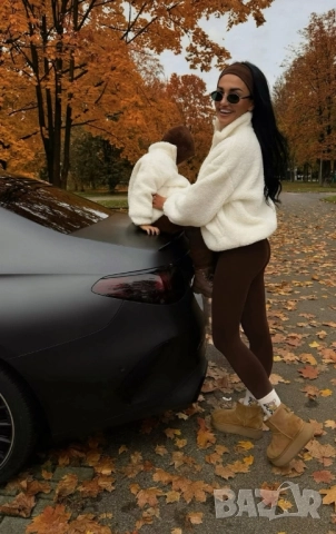 дамско велурено боти UGG , снимка 2 - Дамски боти - 52150040