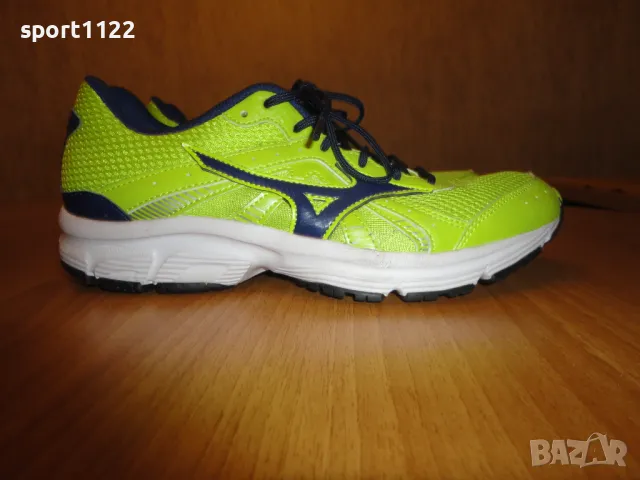 N39 Mizuno/оригинални дамски маратонки, снимка 2 - Маратонки - 49362252
