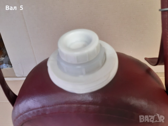 Огромен стар метален термос, снимка 6 - Антикварни и старинни предмети - 52839785