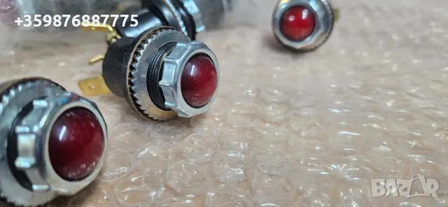 Сигнални лампи Ретро Руски Соц Шкода Прага Татра Зил Контролни , снимка 2 - Части - 49088703