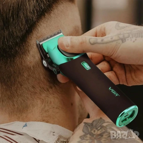 Комплект машинки за подстригване и контури-Green series VGR V-885 S2, снимка 5 - Фризьорски принадлежности - 53592004