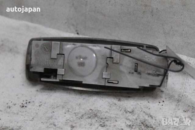 Плафон Фолксваген голф 4 02г Volkswagen golf 4 2002, снимка 4 - Части - 44142470