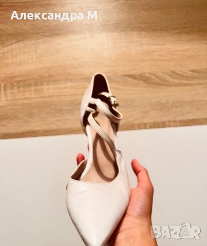 Бели заострени токчета с каишки, снимка 5 - Дамски обувки на ток - 41068065