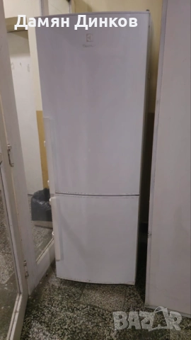 СПЕШНО!!! Хладилник с фризер Electrolux