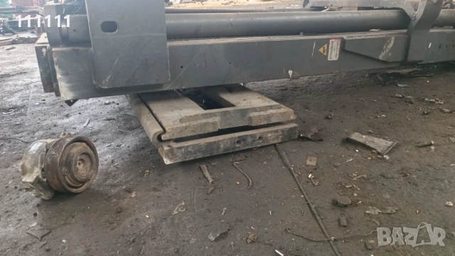 Мотокарна мачта голяма Триплекс Висока 2м.  С изравнител  става за закрити помещения  , снимка 3 - Други машини и части - 50498962