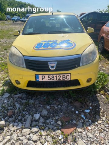 Dacia Sandero 1,4 MPI, снимка 1 - Автомобили и джипове - 41057396