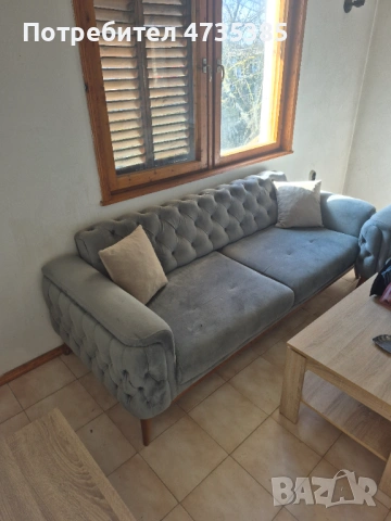 Продавам 2 броя дивани