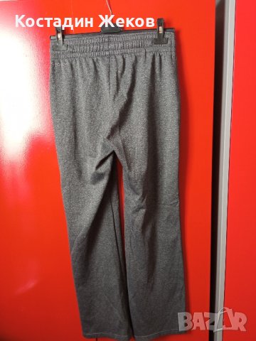 Дамско оригинално долнище. Като ново. UNDER ARMOUR , снимка 2 - Спортни екипи - 44274040