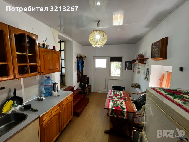 Къща с голям двор, гараж, изба,пещ,барбекю и кладенец, снимка 3 - Къщи - 51152888