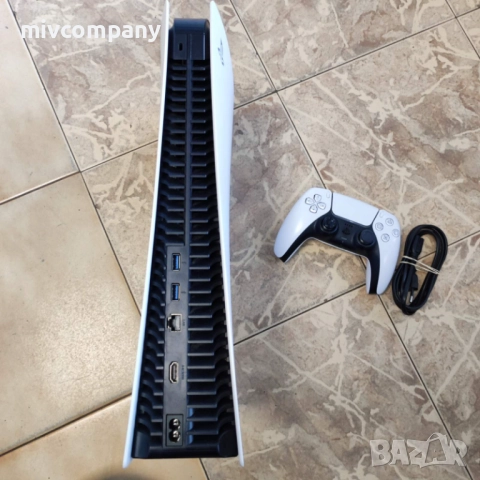 Sony Playstation 5 Digital+ 1 джойстик+8 игри, снимка 2 - PlayStation конзоли - 52885804