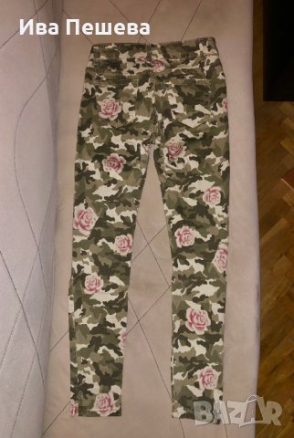 Дънки камуфлаж с рози, снимка 1