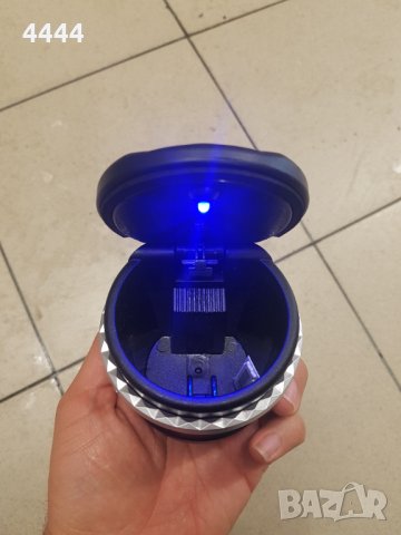 Пепелник за автомобил