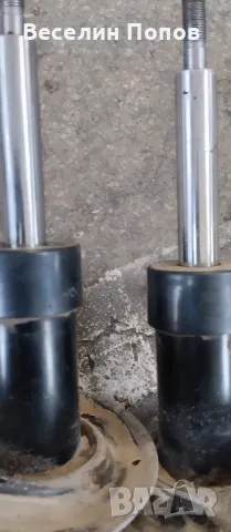 Предни амортесьори Нисан Кашкай, снимка 3 - Части - 49257865