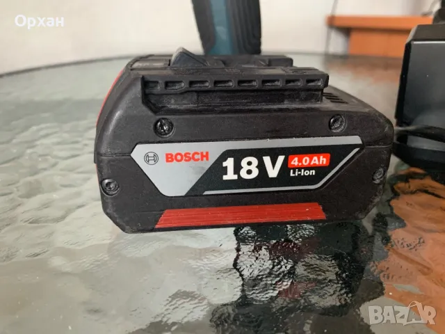 BOSCH Profesional-GAL-18V-160C,Bosch AMP Share 18v-4.0Ah,Bosch GSB18V-21, снимка 3 - Винтоверти - 49088694