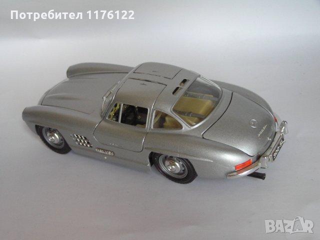 Bburago 1/24 Burago '54 Mercedes Benz 300 SL Бураго Мерцедес Бенц Made In Italy, снимка 2 - Коли, камиони, мотори, писти - 35841509